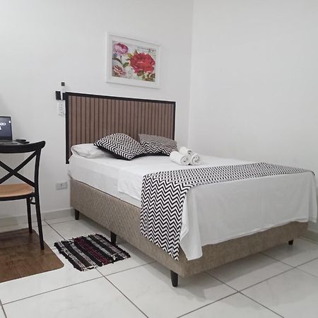 Apartamento Loft4 Garagem Wifi próximo Aparecida e indústrias Pindamonhangaba Exterior foto